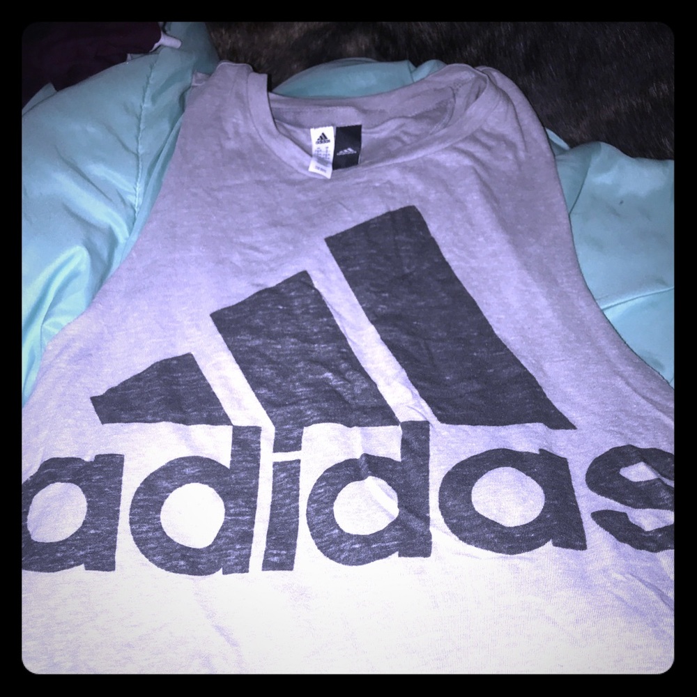 GUC Adidas tank 😍